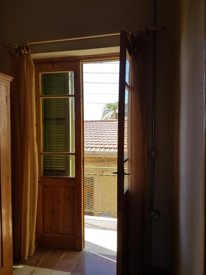 Ines Guest House Nicosie Extérieur photo